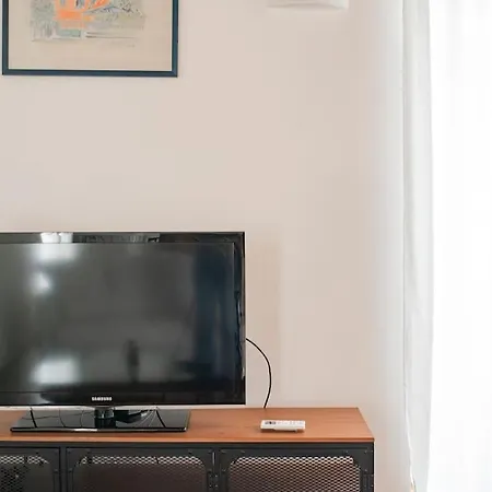 Cavour Elegant At Massimo Theater