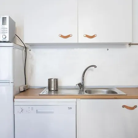 Cavour Elegant At Massimo Theater باليرمو