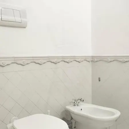 Cavour Elegant At Massimo Theater شقة