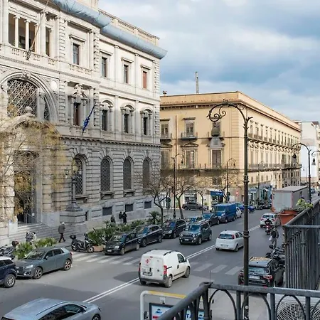 Cavour Elegant At Massimo Theater شقة