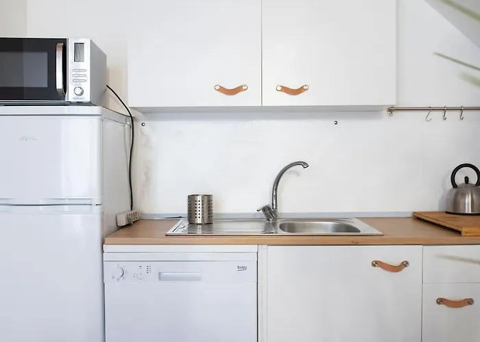 Cavour Elegant At Massimo Theater Palermo