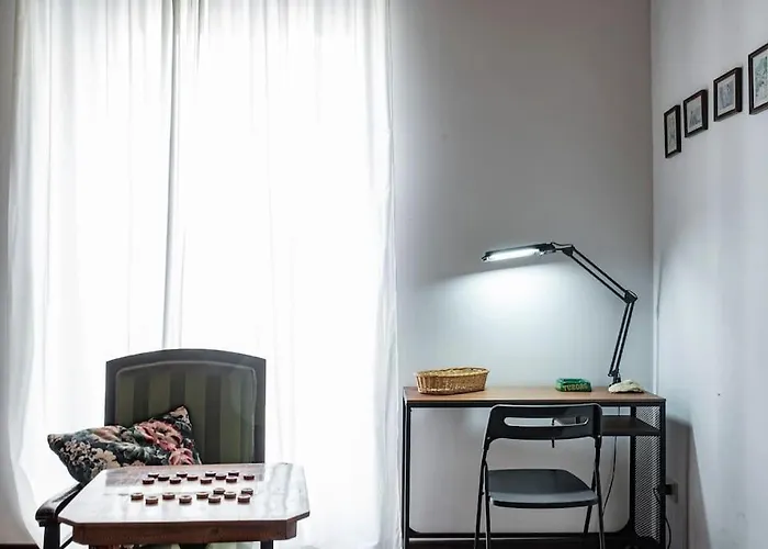 Cavour Elegant At Massimo Theater