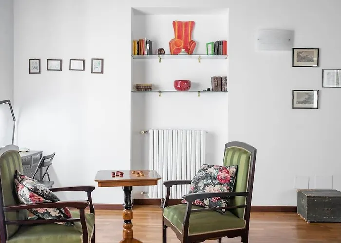 Cavour Elegant At Massimo Theater Palermo